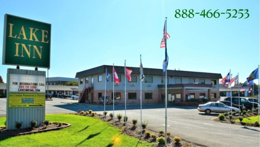 Lake Inn Westlake Corner Exterior photo