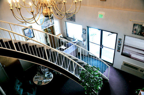Lake Inn Westlake Corner Exterior photo
